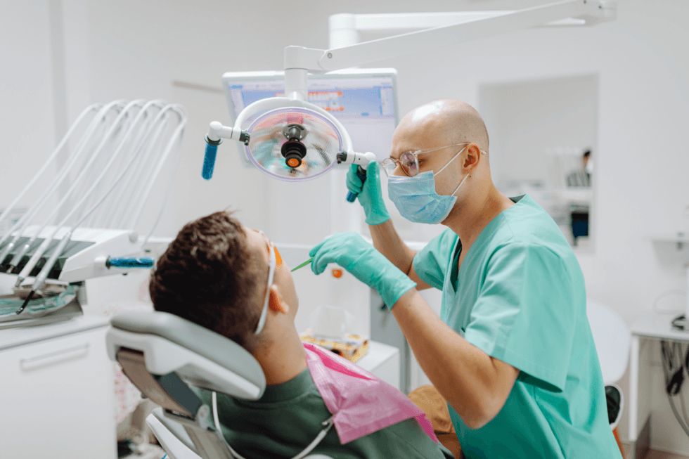 Sinus Lift for Dental Implants: What Patients Should Know